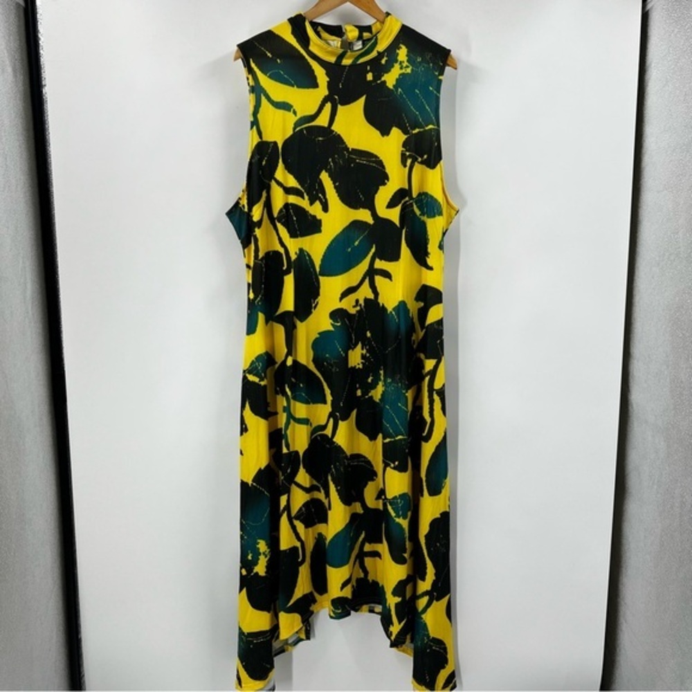 Sleeveless Yellow Floral Swing Dress